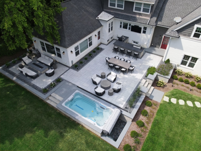 Elm Grove outdoor entertainment retreat